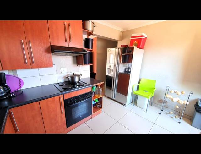 3 BEDROOM HOUSE FOR SALE IN THE ORCHARDS